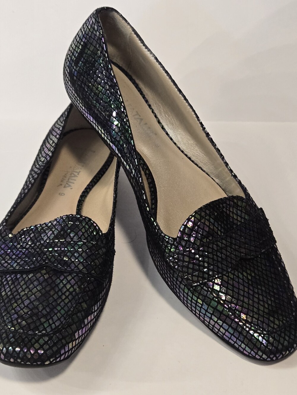 Aquatalia by Marvin K Iridescent Snake Loafers Flats Metallic Oil Slick Black 9